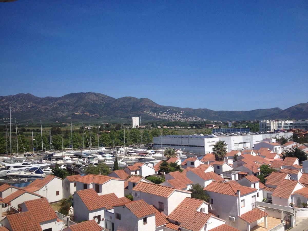 Holidays Penthouse Vues Panoramiques Sur Le Port Naval,Un Sejour Elegant Assure " Wifi Parquing Gratuit 로지즈 외부 사진